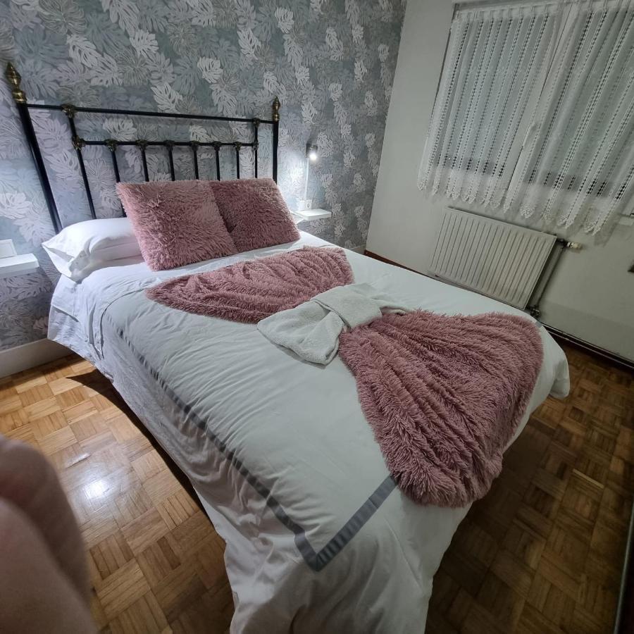 Apartamentos Paz Ribadeo Εξωτερικό φωτογραφία